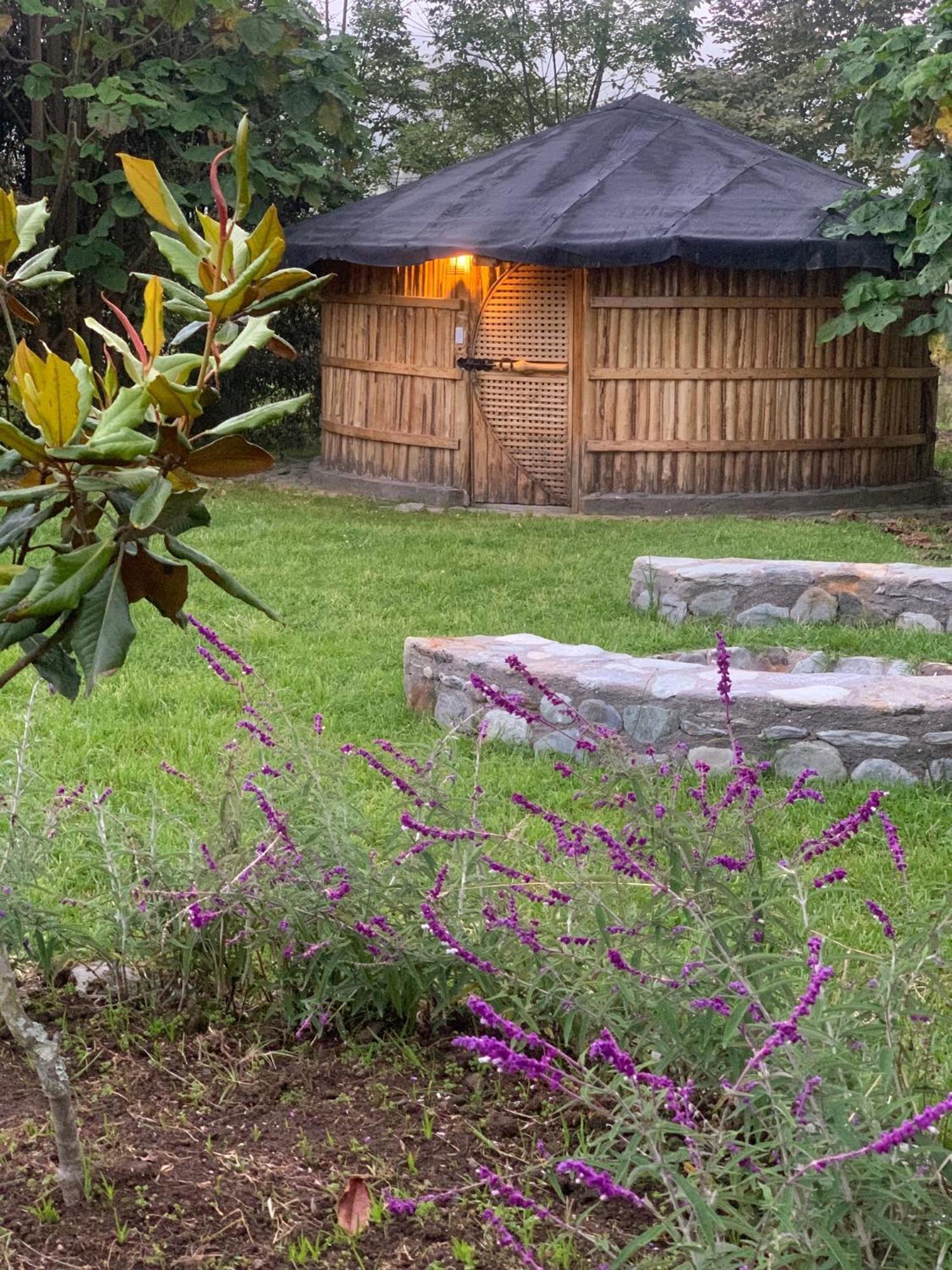 Hostal La Laguna Villamaría Εξωτερικό φωτογραφία